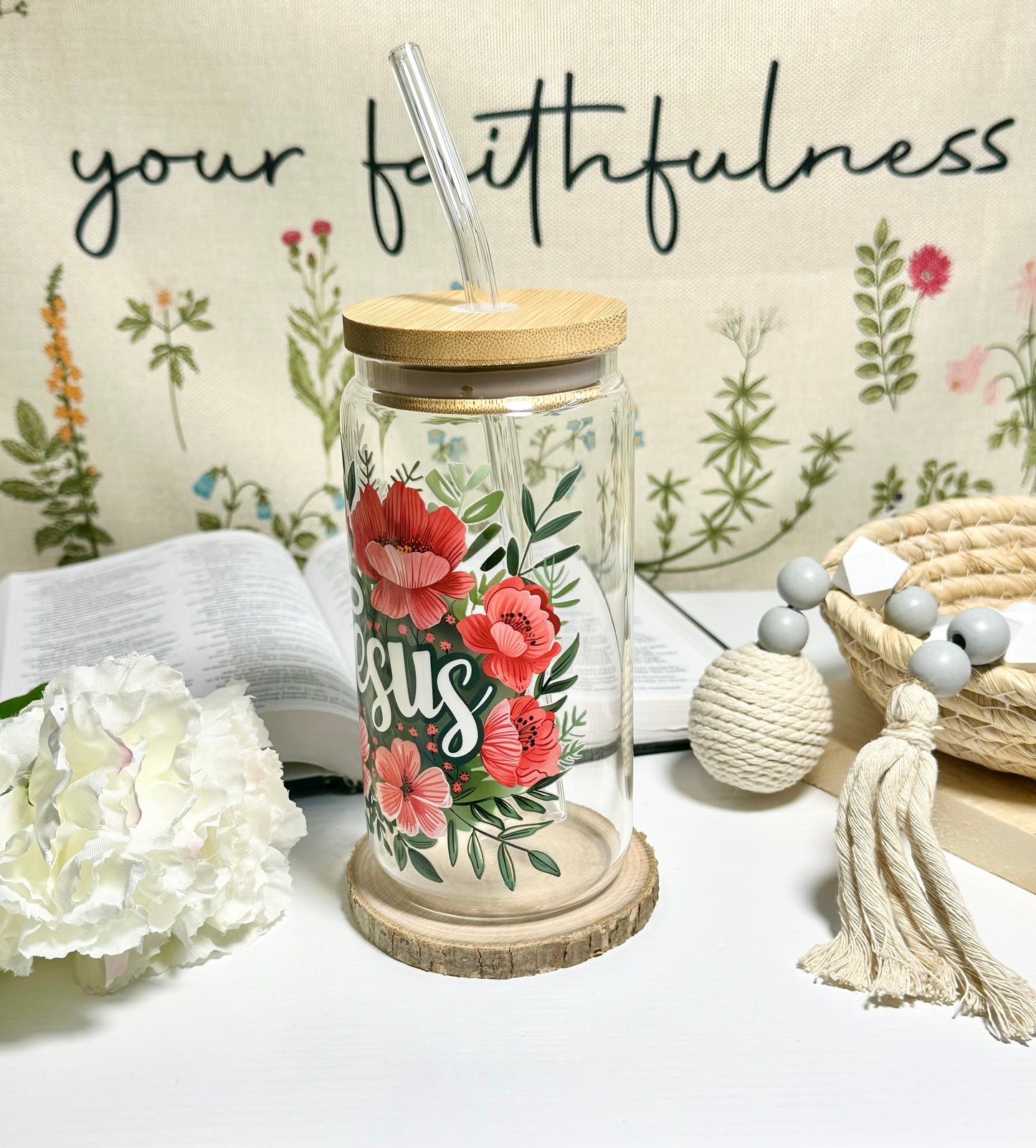 Jesus Floral Glass Cup – 16 oz 🌸